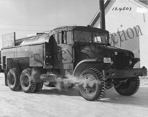 Click image for larger version

Name:	1955 M207CDN Fuel Tank Truck  57881 ECC 124503 [1] copy.jpg
Views:	13
Size:	56.5 KB
ID:	124951