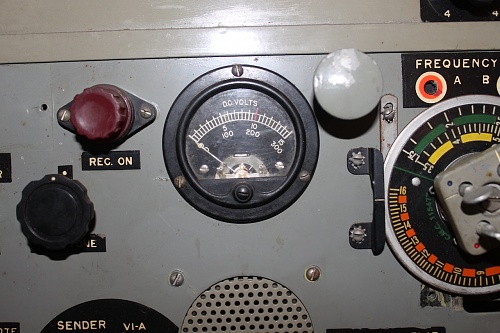 WS No. 52 Voltmeter B.JPG