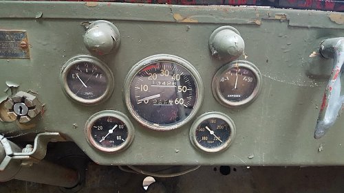 MB gauges 2.jpg