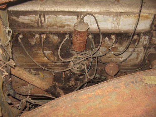 1940 Chevrolet Engine 004.jpg