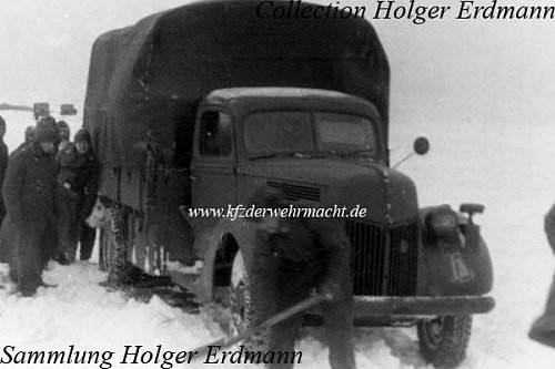 1940u2-h_Ford_V8_Lkw_1940_I_LG2_Mariupol.jpg