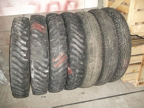 38 x7 tyres.jpg