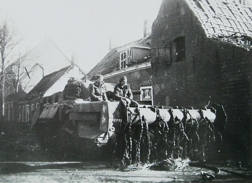 Click image for larger version
Name: 606495c6-1ea0-22e2-86c6-4b4ce10ea1d4.jpg
Views: 9
Size: 127.1 KB
ID: 98165