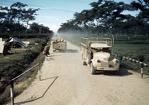 59dcf725c2f75_IndianArmyvehiclesinIndiainWW2(1).jpg.294de4843ad5d491c535a7f290c2c4af.jpg