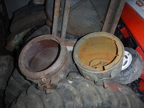 Headlight Pots.JPG