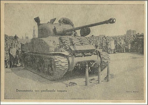 Click image for larger version
Name: serie06-demonstratie-geallieerde-wapens_orig.jpg
Views: 0
Size: 140.0 KB
ID: 130749