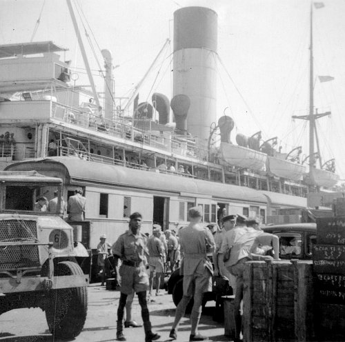 troop ship Egypt ww2 original photo kb.jpg